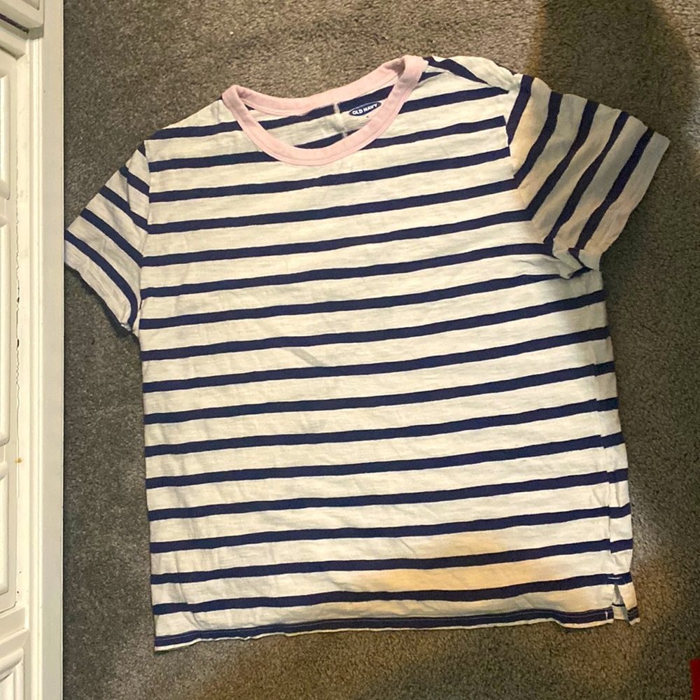 Tee shirt